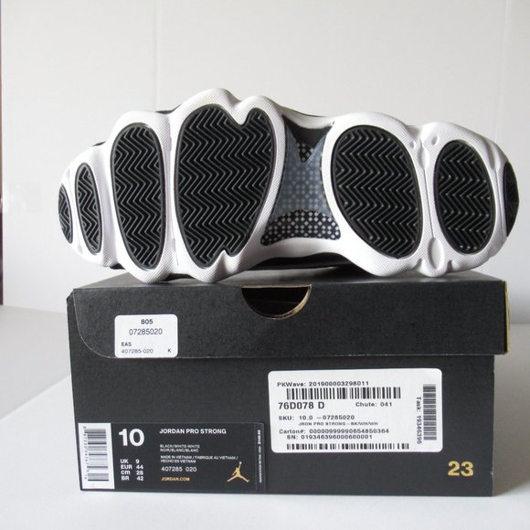 Jordan Pro Strong, Mid, Men's Size 10, Black/White/White, NEW - Picture 12 of 15